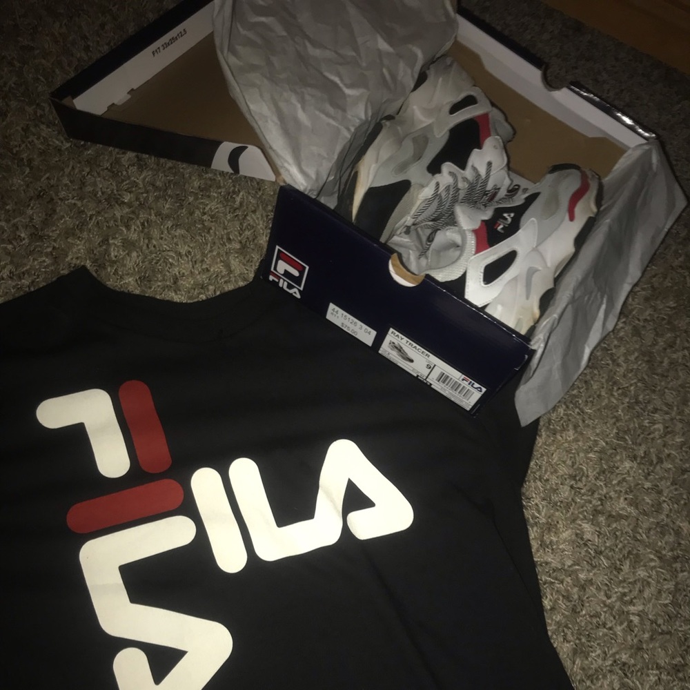 Fila Ray Tracer/ Fila T-shirt